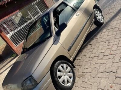 Vendo Renault clio