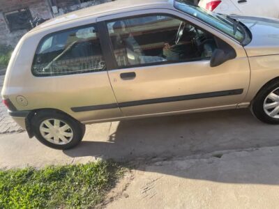 Vendo Renault clio