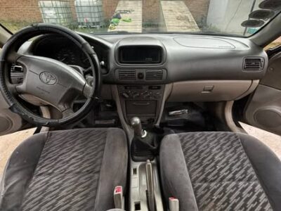 Toyota Corolla 2001 xei