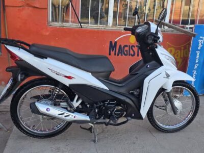 VENDO HONDA NEW WAVE 110CC MODELO 2023