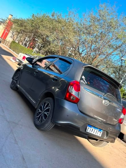 Toyota Etios 2018 Xls L18