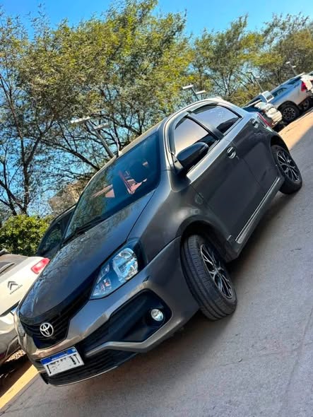 Toyota Etios 2018 Xls L18
