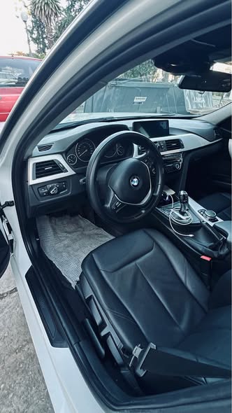 BMW 320i 2016