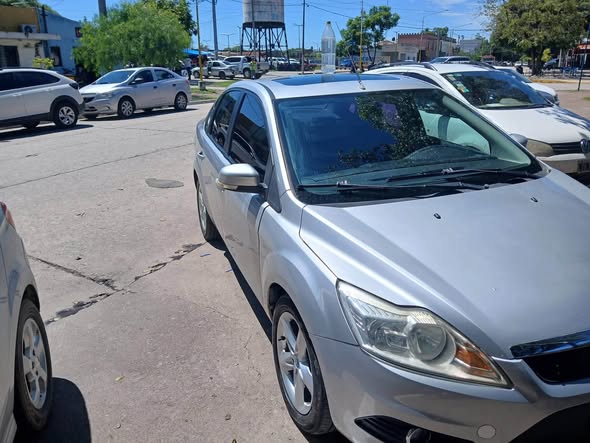 FORD FOCUS 2012 FULL