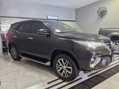 TOYOTA SW4 2018 SRX 4X4 AUTOMÁTICA