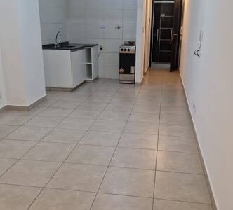 ALQUILO MONOAMBIENTE – SALTA 680