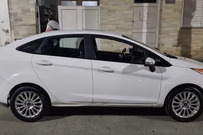 Ford fiesta se plus 2016