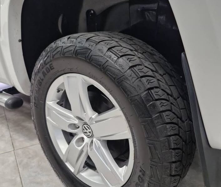 VOLKSWAGEN AMAROK 2017 HIGLINE 4X4