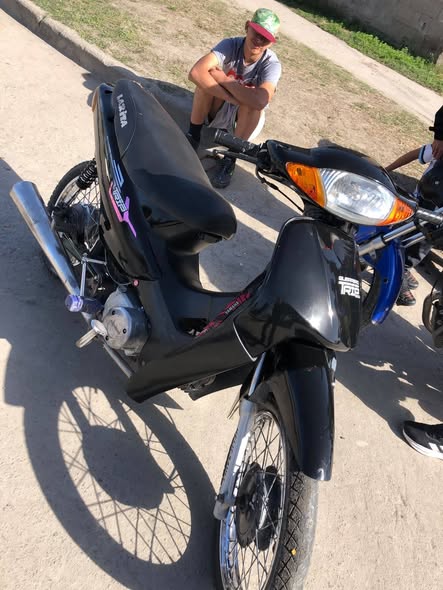 Permuto una 110 y una Venzo original 29 impecable