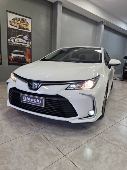 Toyota Corolla Xli automático Año 2025 con 35.000km