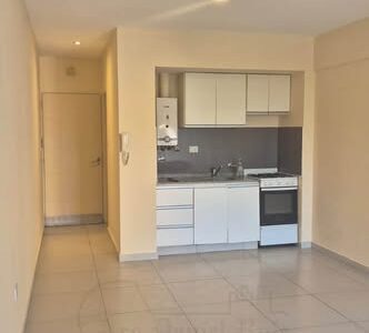Monoambiente en alquiler Barrio Sur San Lorenzo 700