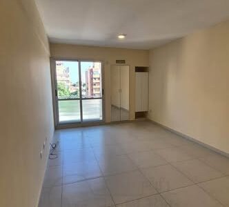 Monoambiente en alquiler Barrio Sur San Lorenzo 700