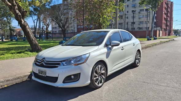 CITROEN C4 LOUNGE 2014