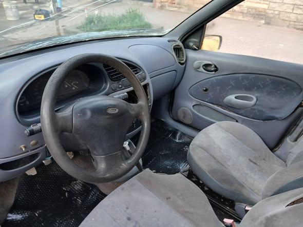 FORD FIESTA 98