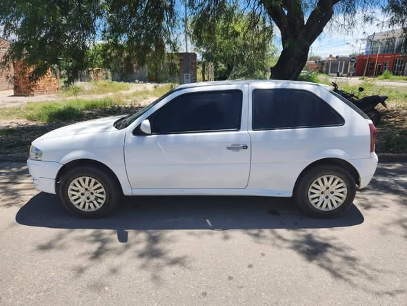 VENDO VOLKSWAGEN GOL