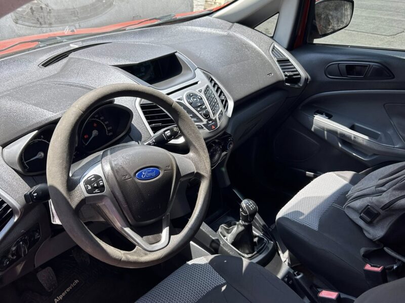 Ford eco sport SE 1.6 2015