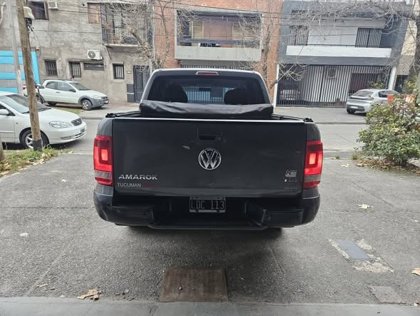 Amarok Trendline 4x2 Doble Cabina 180 HP