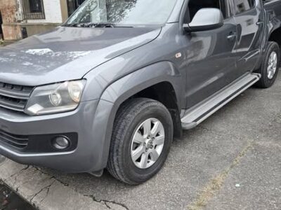 Amarok Trendline 4x2 Doble Cabina 180 HP