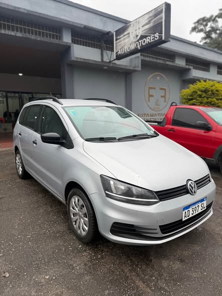 Vendo Vw Suran Comfortline 2019