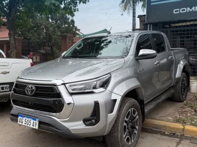 Toyota Hilux Srx (automática) 2024