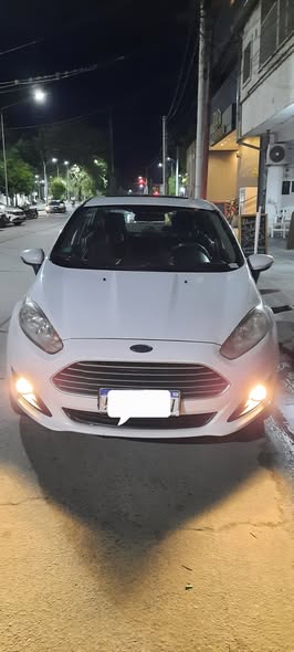 Ford fiesta se plus 2016