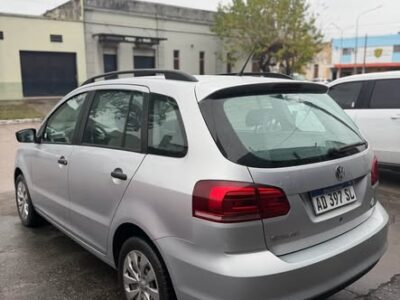 Vendo Vw Suran Comfortline 2019