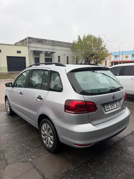 Vendo Vw Suran Comfortline 2019