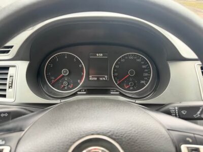 Vendo Vw Suran Comfortline 2019