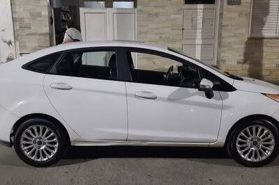 Ford fiesta se plus 2016