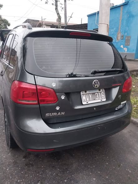 VENDO VW SURAN 1.6 modelo 2013