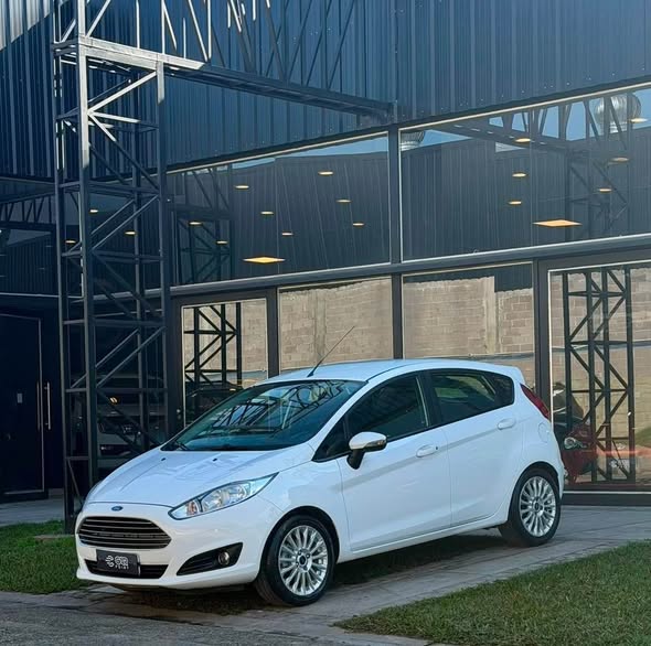 FIESTA 1.6 SE PLUS MT MODELO 2017