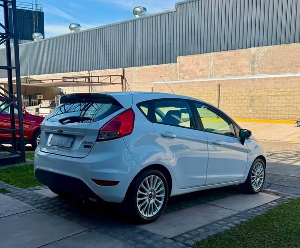 FIESTA 1.6 SE PLUS MT MODELO 2017