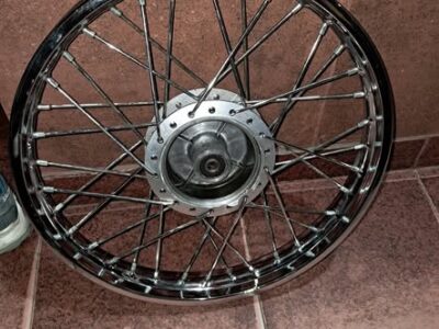 Vendo llanta 17