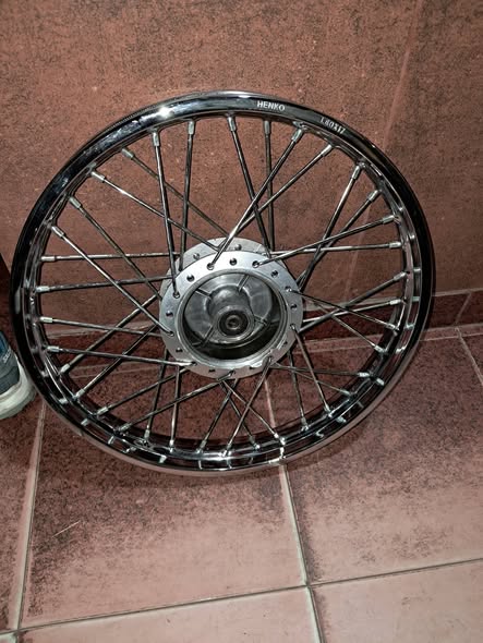 Vendo llanta 17