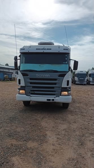 SCANIA P340 MODELO 2011