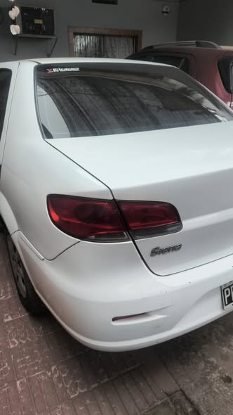 FIAT SIENA EL FULL pack atractive + pack seguridad , modelo 2016