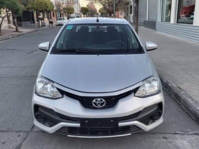 Toyota etios 2021