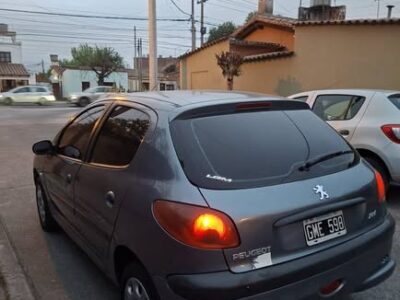 Vendo peugueot 206 Modelo 2007