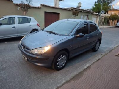 Vendo peugueot 206 Modelo 2007