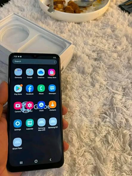 SAMSUNG GALAXY A02