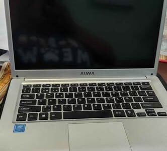 Notebook AIWA 4 GB Memoria 128 GB