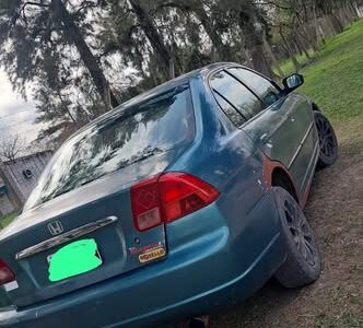 vendo permuto Honda Civic LXS año 2002
