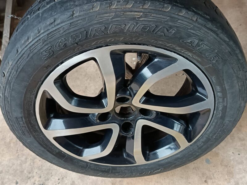 Llanta Citroen Aircross. Urgente vendo.