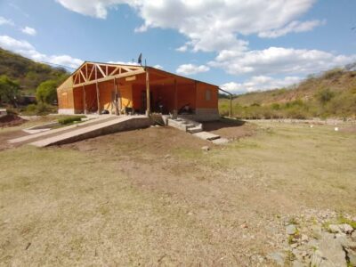 VENDO CASA EN RIO NIO