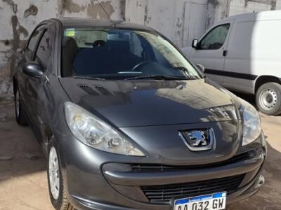 Peugeot 207 allure 2016