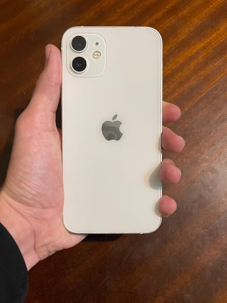 VENDO iPhone 12 de 128 GB