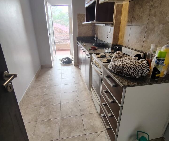 ALQUILA DEPARTAMENTO