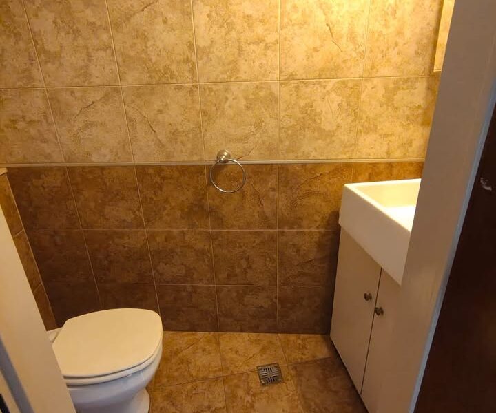 ALQUILA DEPARTAMENTO