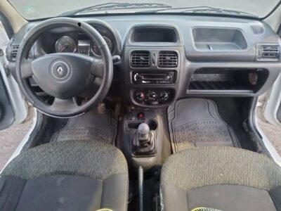 Clio Mio 1.2 2015 5 ptas.