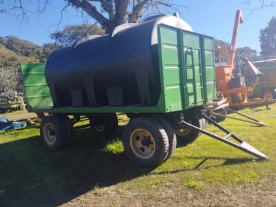 Tractor fiat 700 E